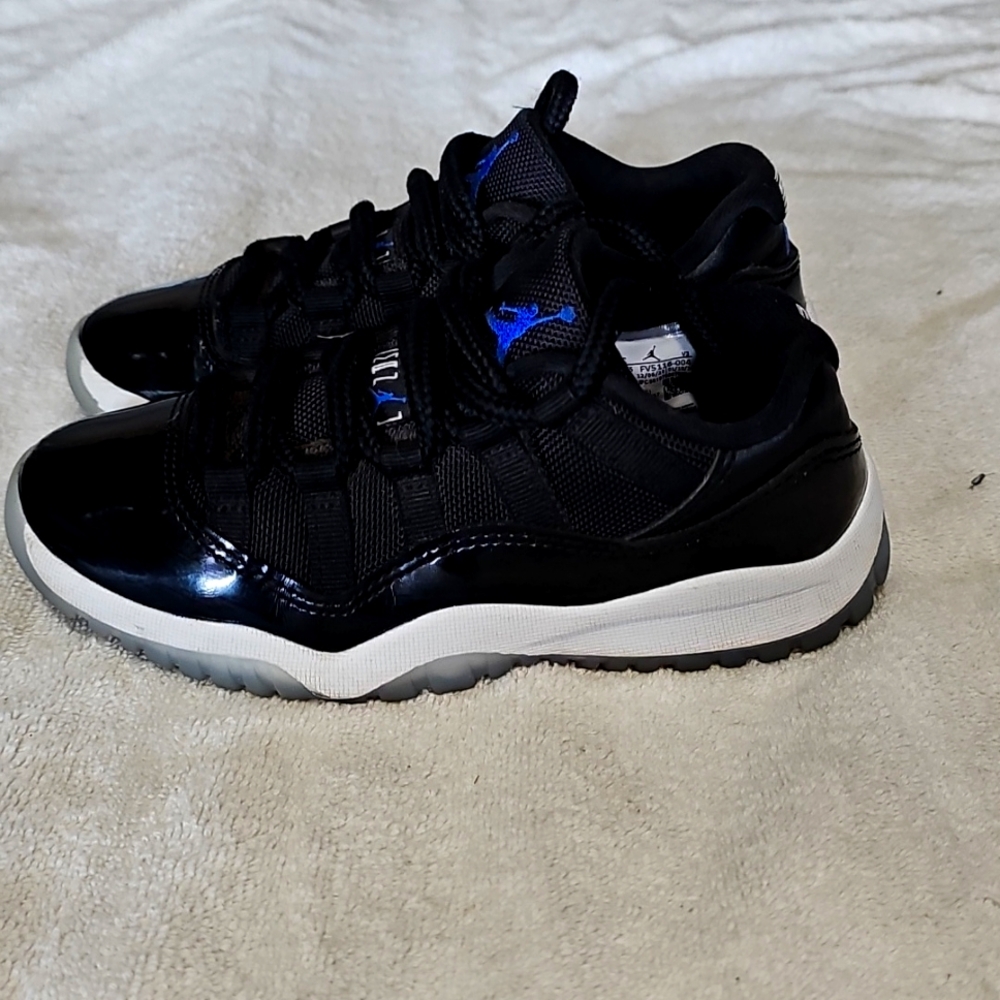 Jordan 11 Retro Low GS 'Space Jam for Kids